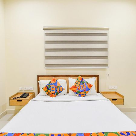 Fabhotel Prime Am Suites - Nr Yashoda Hospitals - Secunderabad Hyderabad Esterno foto